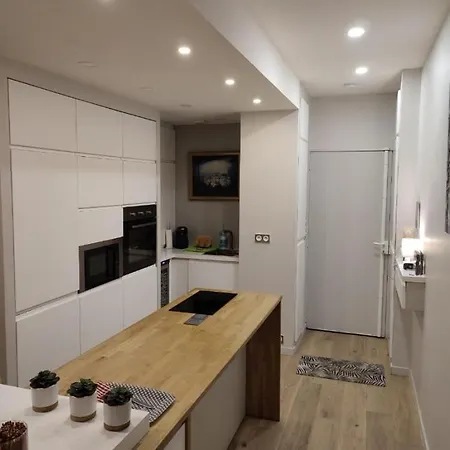 Le Panoramique Apartment *